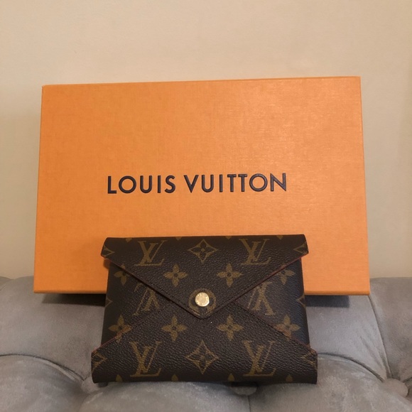 Louis Vuitton Pochette Kirigami (Medium) - Picture 2 of 8